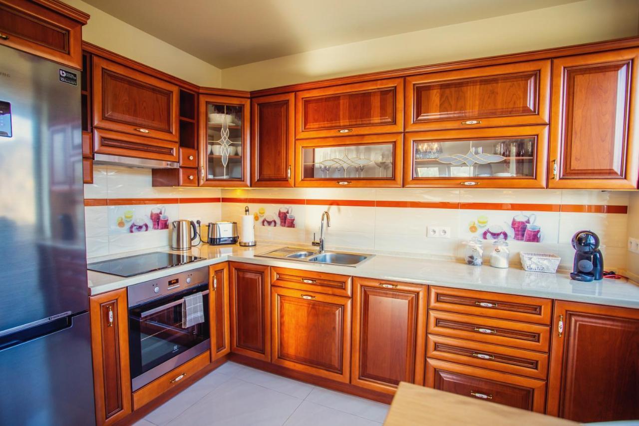 Apartament Sweet อุสทรอน ภายนอก รูปภาพ